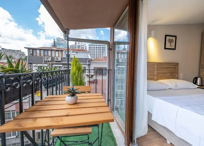 Dream Valoren Hotel 3*